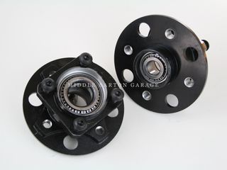 FRONT HUB ABARTH 1000 CORSA WITH BEARINGS (PAIR)